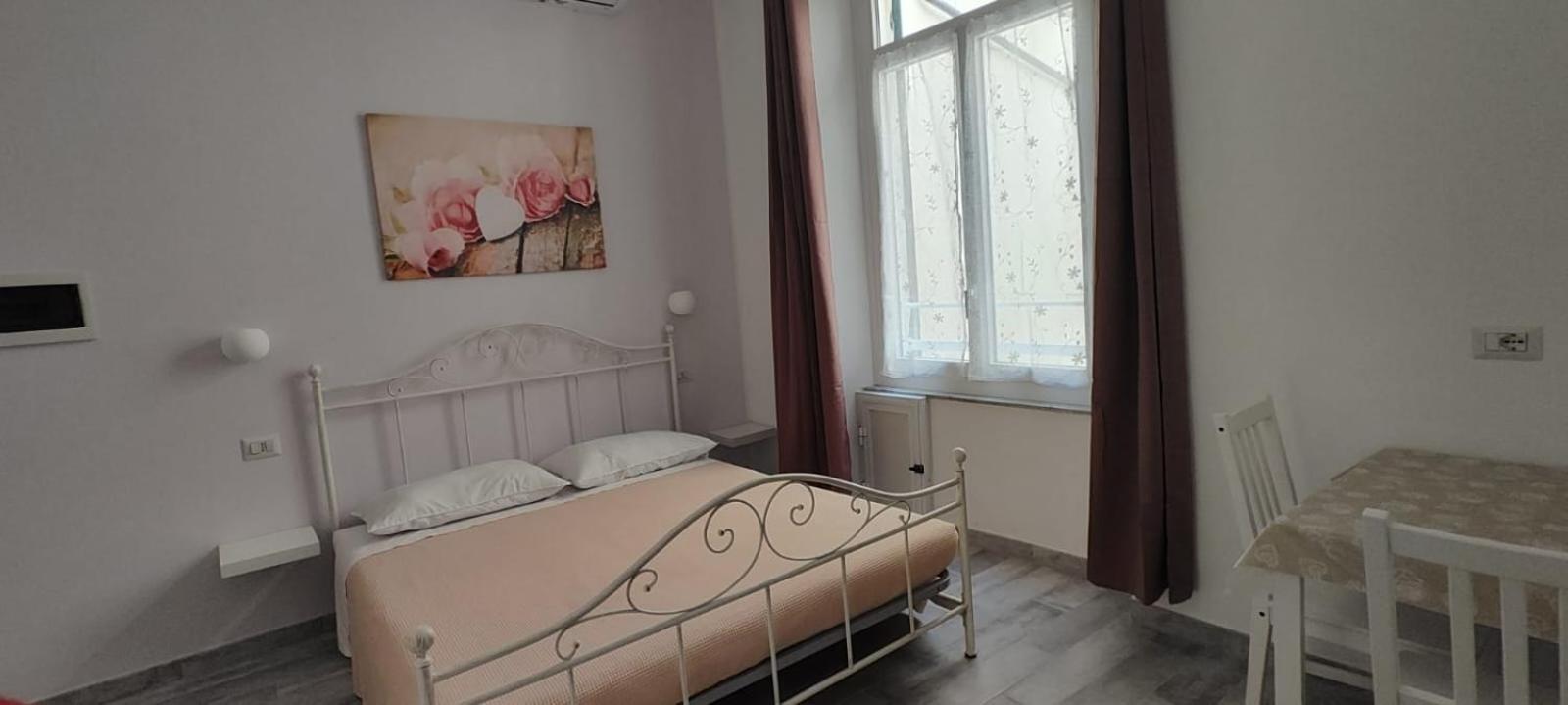 Le Quattro Stagioni Bed & Breakfast เจนัว ภายนอก รูปภาพ